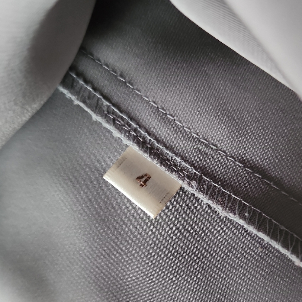 Doncaster Gray Fitted Button Down Blouse - image 5